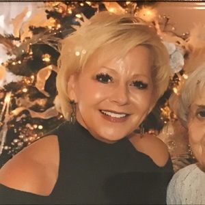 Meet your Posher, Helen